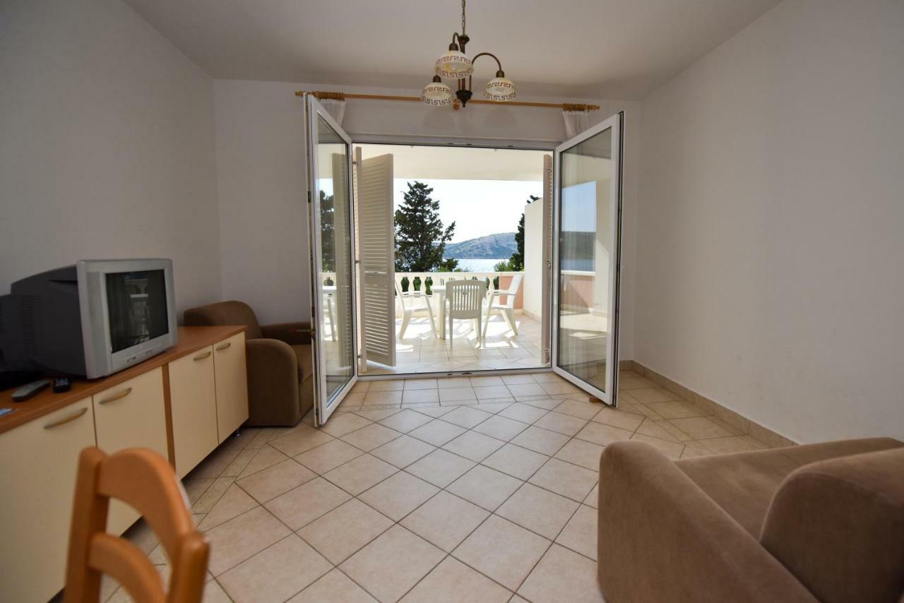 Milka Appartements Stara Novalja Exteriér fotografie